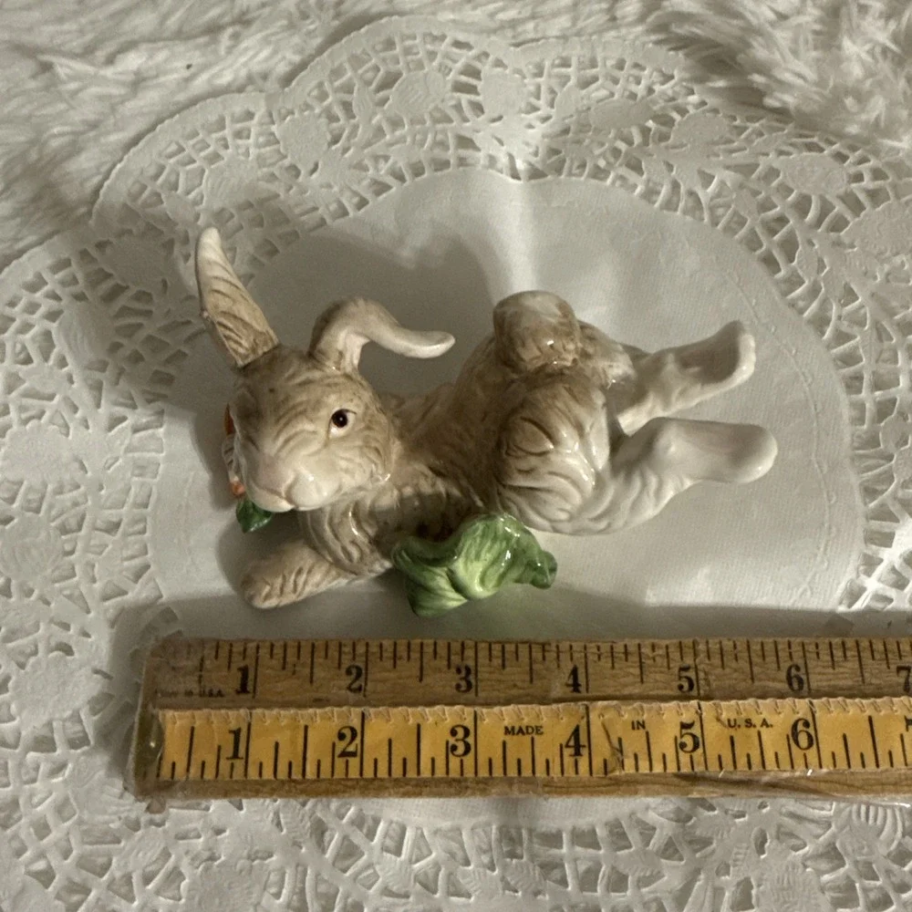 Vintage Kaldun & Bogle Country Rabbit Porcelain Bunny Figurine Retired 6